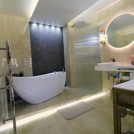Apartment Magnifique A